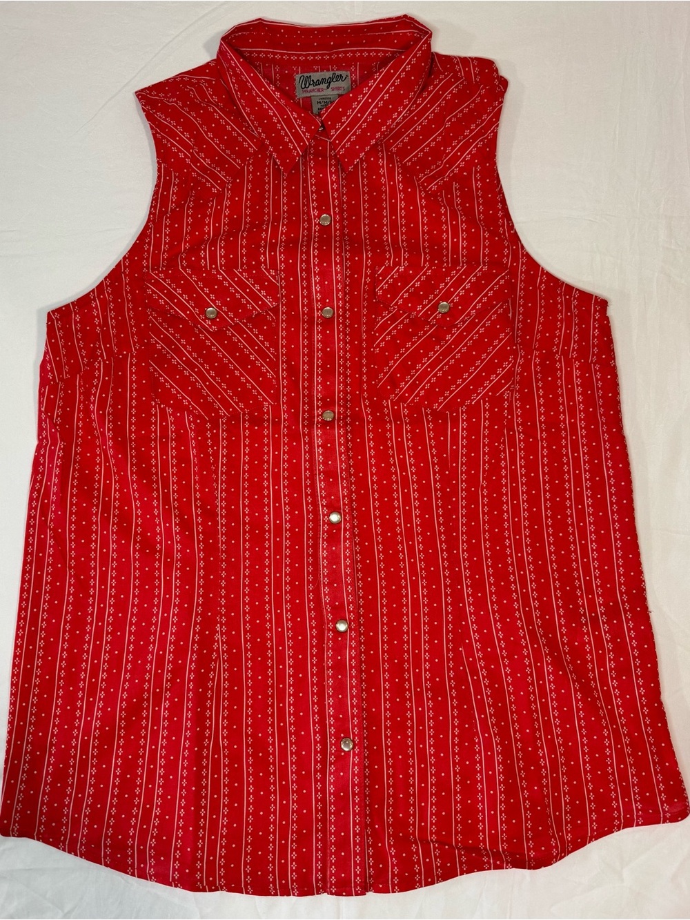 Wrangler Women’s M Red Pearl Snap Sleeveless Western Shirt